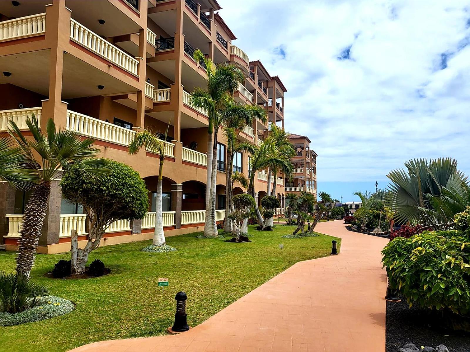 El Nautico Coral Suites San Miguel de Abona Bagian luar foto